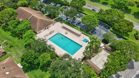 8128 Summerbreeze Lane Boca Raton FL 33496