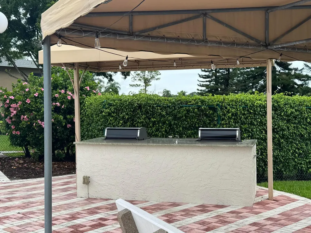 1100 Boxwood Drive Delray Beach FL 33445