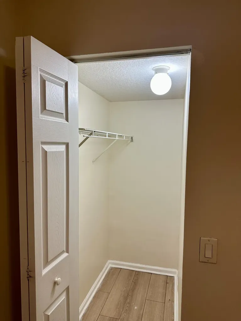 3810 N Jog Road Royal Palm Beach FL 33411