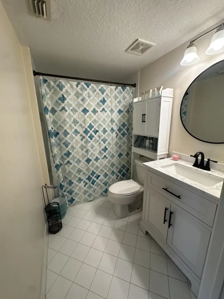 3810 N Jog Road Royal Palm Beach FL 33411