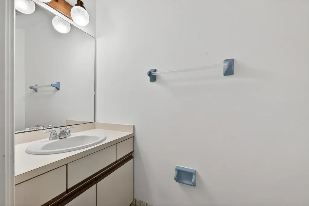 441 NE Town Terrace Jensen Beach FL 34957
