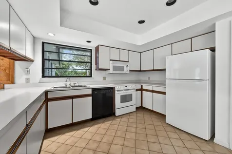 441 NE Town Terrace Jensen Beach FL 34957