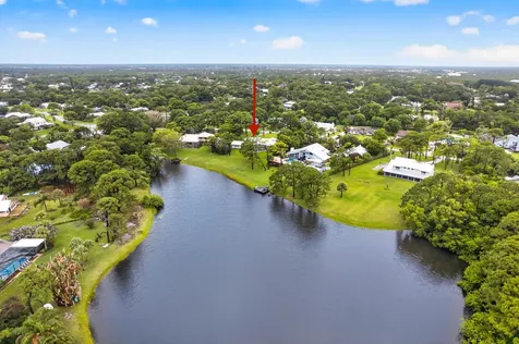 441 NE Town Terrace Jensen Beach FL 34957