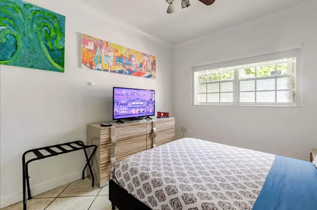 150 NE 146th Street NE Miami FL 33161