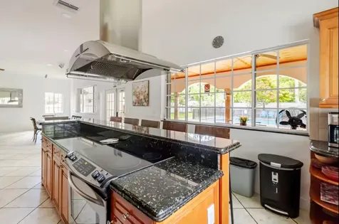 150 NE 146th Street NE Miami FL 33161