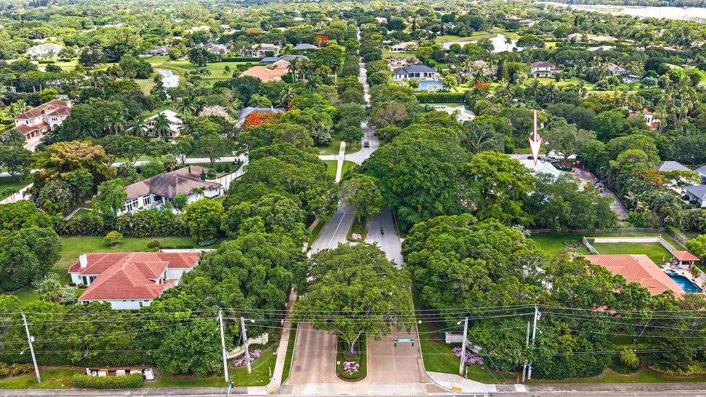 5781 Whirlaway Road Palm Beach Gardens FL 33418