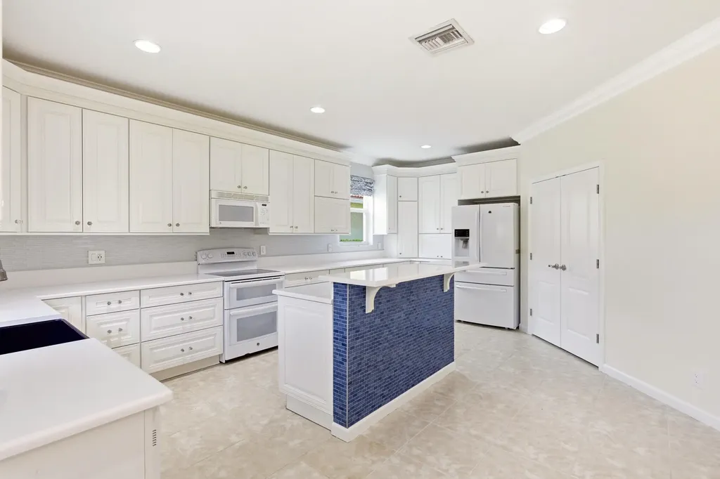 119 Hidden Hollow Drive Palm Beach Gardens FL 33418