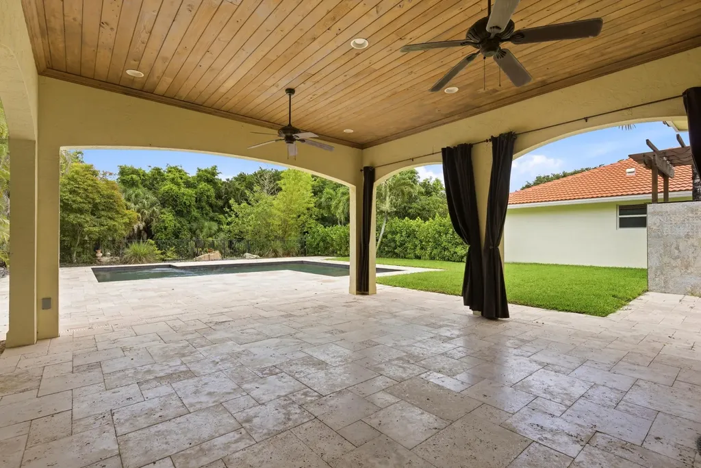 119 Hidden Hollow Drive Palm Beach Gardens FL 33418