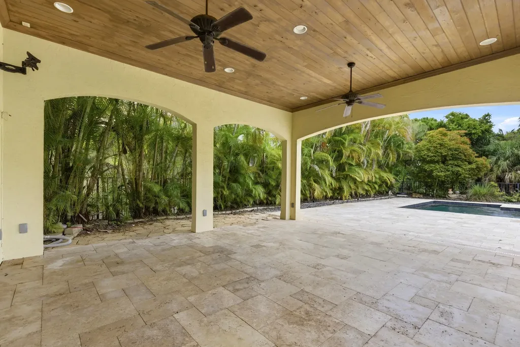 119 Hidden Hollow Drive Palm Beach Gardens FL 33418