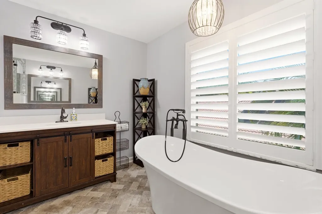119 Hidden Hollow Drive Palm Beach Gardens FL 33418