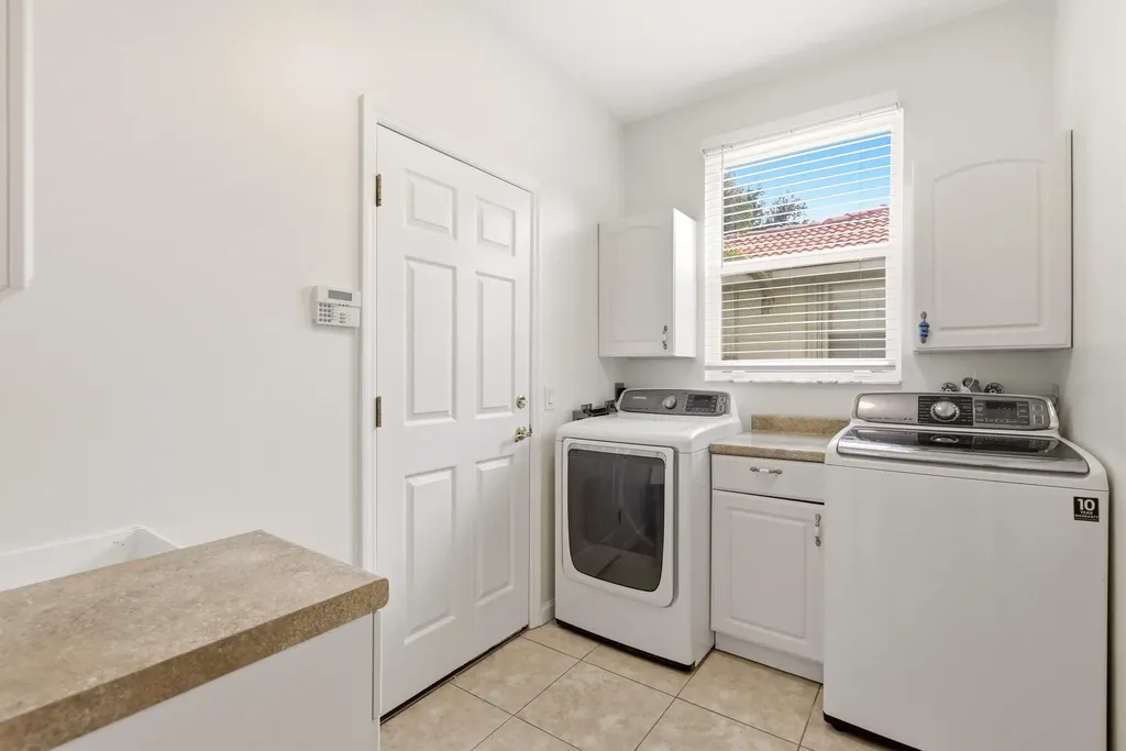 119 Hidden Hollow Drive Palm Beach Gardens FL 33418