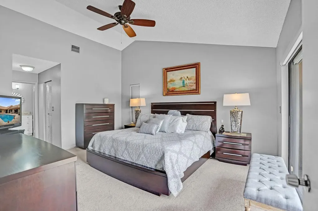 6063 Sunberry Circle Boynton Beach FL 33437