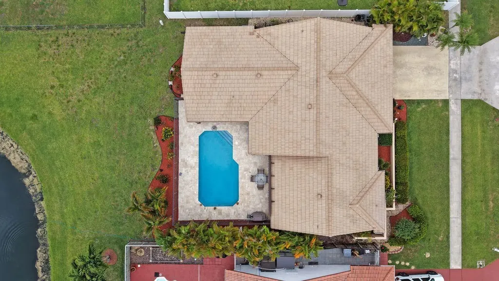 6063 Sunberry Circle Boynton Beach FL 33437