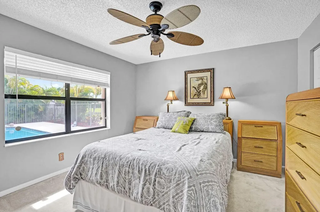 6063 Sunberry Circle Boynton Beach FL 33437