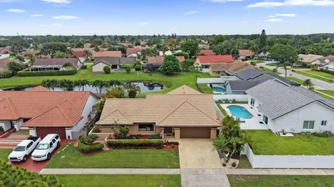 6063 Sunberry Circle Boynton Beach FL 33437