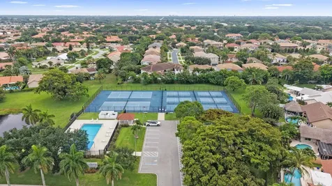 6063 Sunberry Circle Boynton Beach FL 33437
