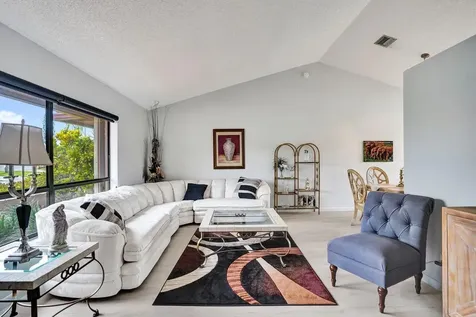 6063 Sunberry Circle Boynton Beach FL 33437