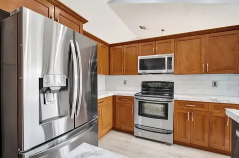 6063 Sunberry Circle Boynton Beach FL 33437