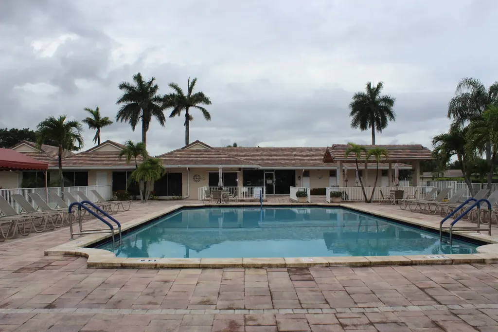 8573 Boca Drive Boca Raton FL 33433
