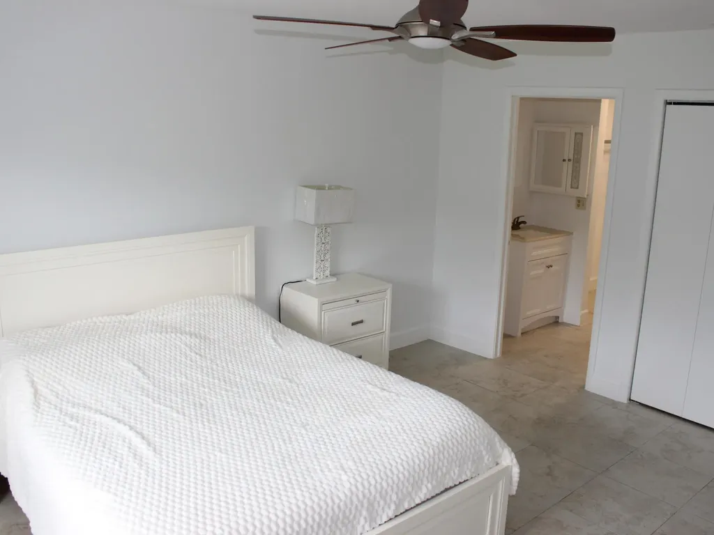 8573 Boca Drive Boca Raton FL 33433