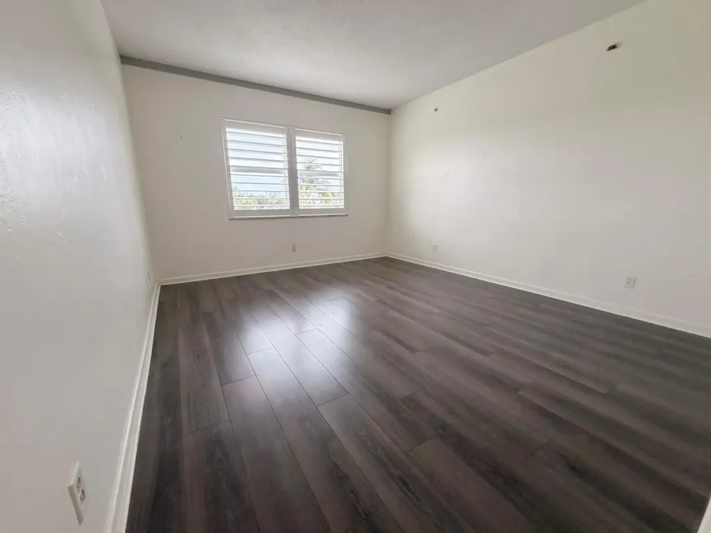 230 N Federal Highway Deerfield Beach FL 33441
