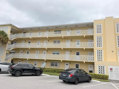 230 N Federal Highway Deerfield Beach FL 33441