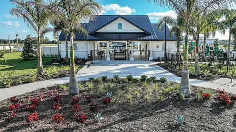 605 SE Ranch Oak Circle Port St Lucie FL 34984
