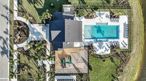 605 SE Ranch Oak Circle Port St Lucie FL 34984