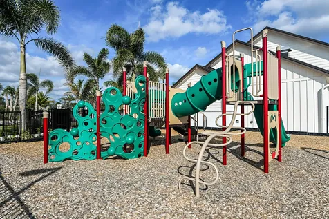 605 SE Ranch Oak Circle Port St Lucie FL 34984
