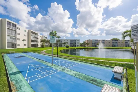 205 SE 11th Terrace Dania Beach FL 33004