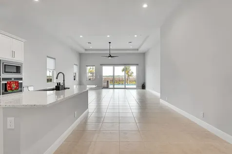 12582 Nautilus Circle Palm Beach Gardens FL 33412