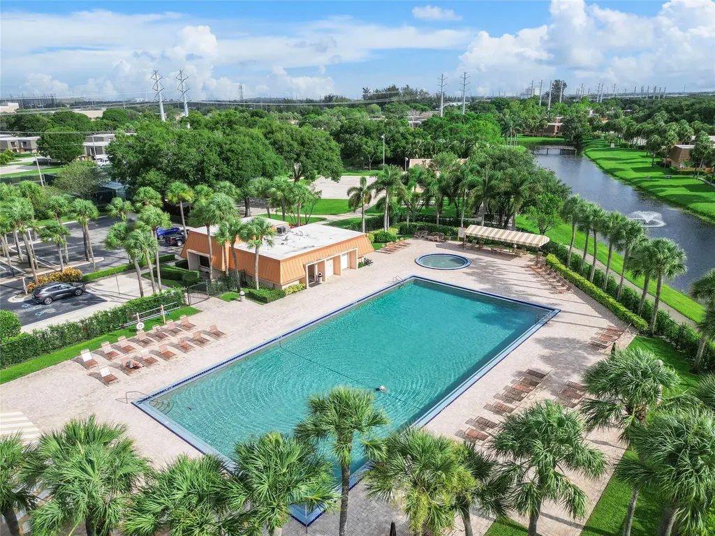 1017 10th Way West Palm Beach FL 33407