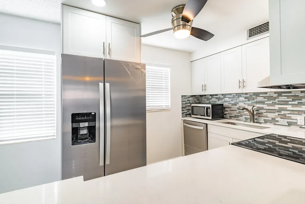 67 Fanshaw B Boca Raton FL 33434