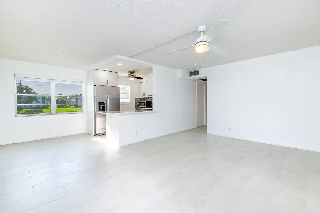 67 Fanshaw B Boca Raton FL 33434