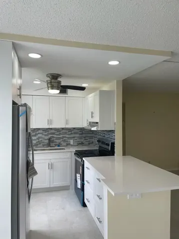 67 Fanshaw B Boca Raton FL 33434