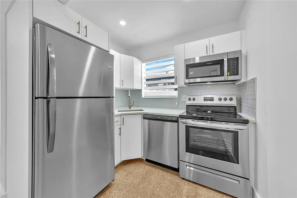 5122 NE 19th Avenue Fort Lauderdale FL 33308
