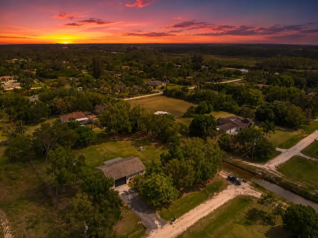 16245 E Burns Drive Loxahatchee FL 33470