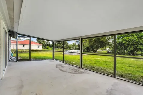 16245 E Burns Drive Loxahatchee FL 33470