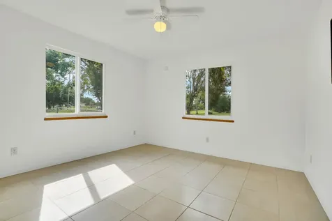 16245 E Burns Drive Loxahatchee FL 33470