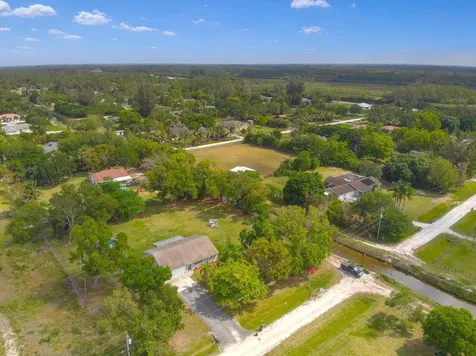 16245 E Burns Drive Loxahatchee FL 33470