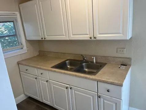 611 N Broadway Lantana FL 33462