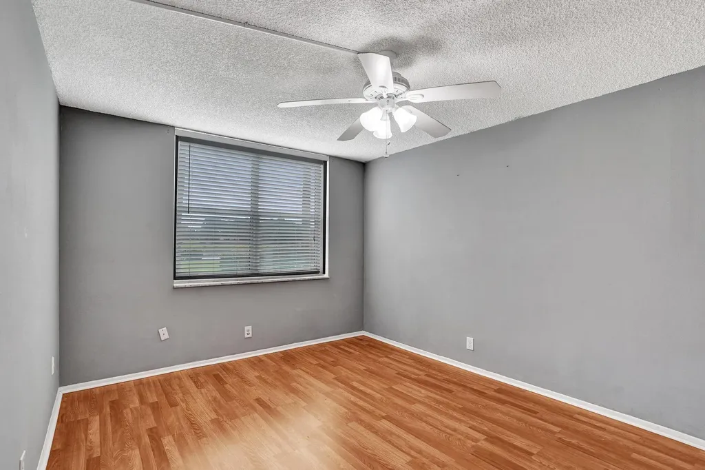 9460 Poinciana Place Davie FL 33324