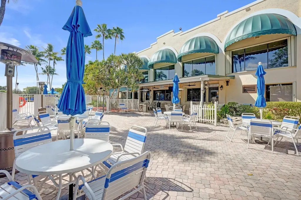 9460 Poinciana Place Davie FL 33324