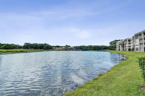 9460 Poinciana Place Davie FL 33324