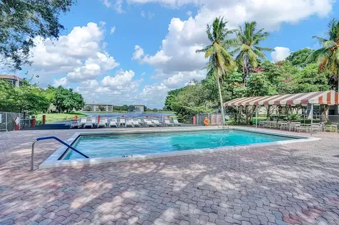 9460 Poinciana Place Davie FL 33324