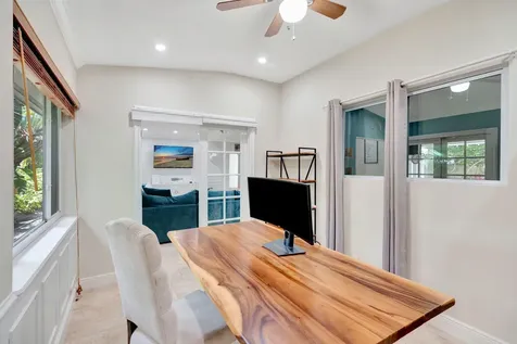 2436 Holly Lane NE Palm Beach Gardens FL 33410