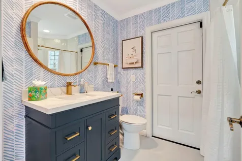 2436 Holly Lane NE Palm Beach Gardens FL 33410