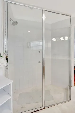 2436 Holly Lane NE Palm Beach Gardens FL 33410