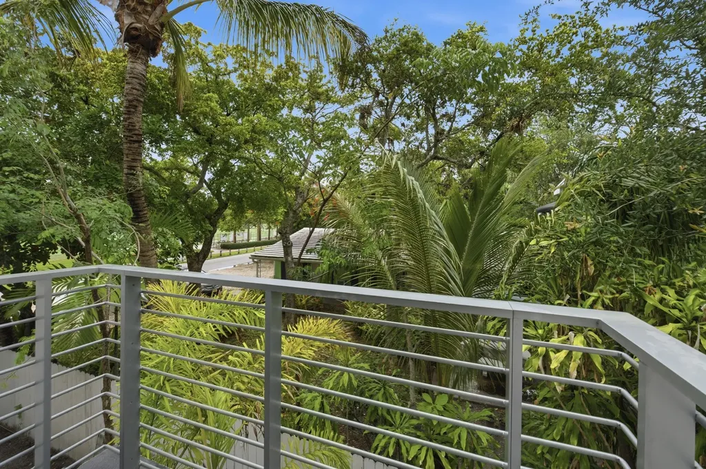 714 NE 14th Avenue Fort Lauderdale FL 33304
