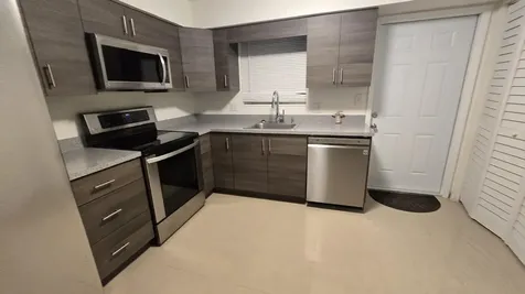 1231 SW 61st Terrace Gainesville FL 32607